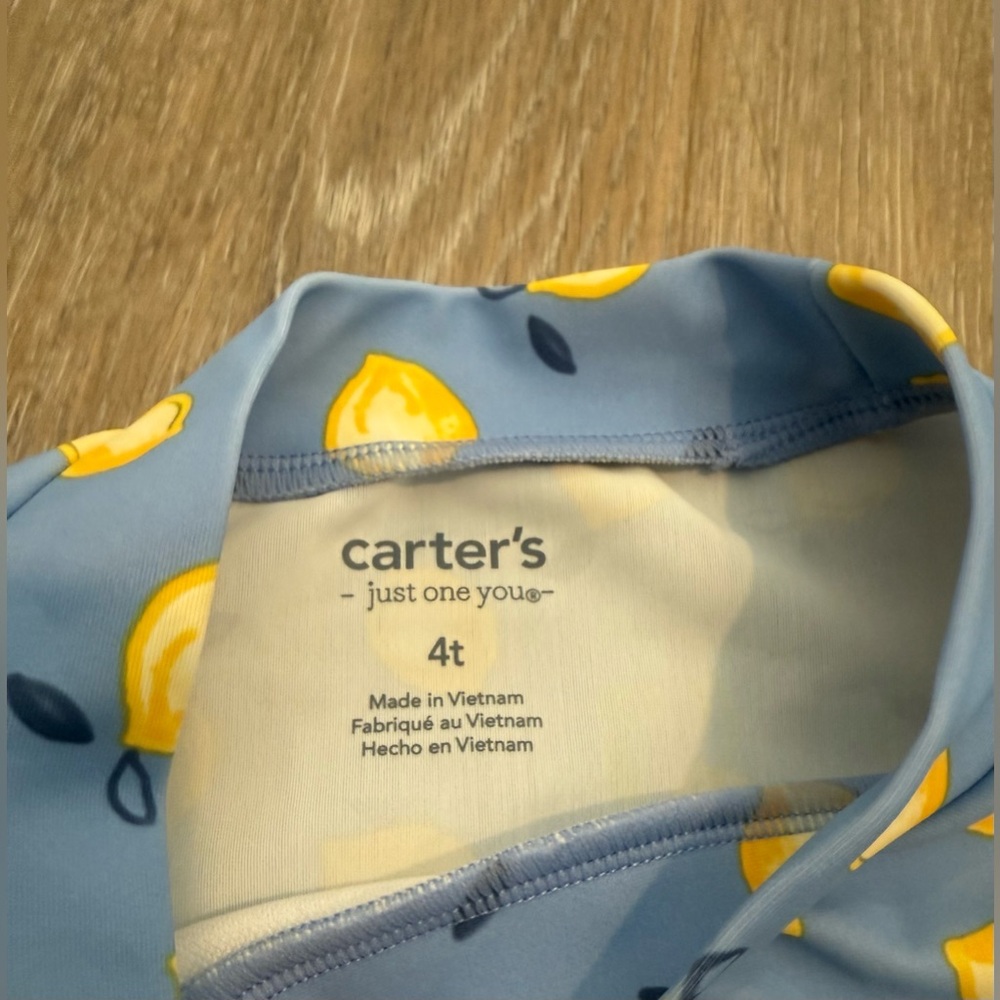 4T Carter’s Rashguard Bathing Suit Set - Picture 2 of 2